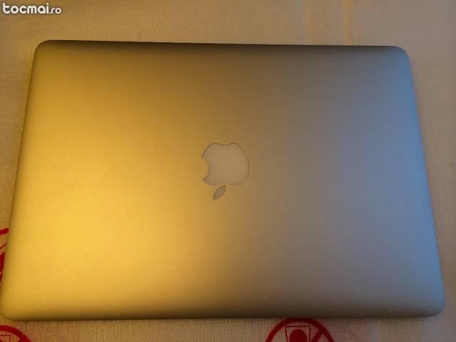 Laptop Apple Macbook Air 13 - Procesor i7 - 512 SSD