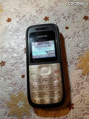 Nokia 1208 liber retea ore vorbite putine