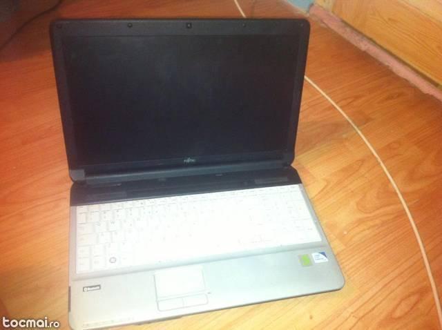 Laptop Fujitsu A530