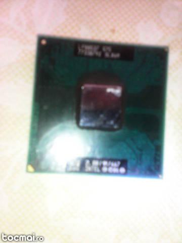 Procesor INTEL socket 478 2. 00Ghz/ 1M/ 667