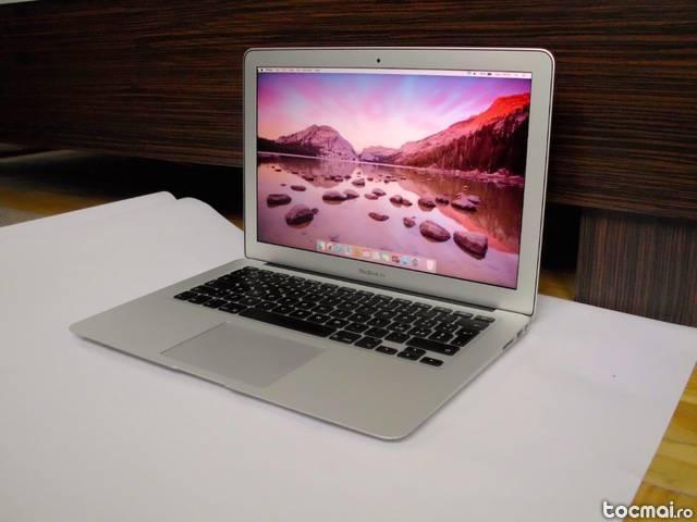 Apple Macbook AIR, Intel Core I5, 4GB RAM, 256SSD