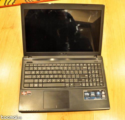 Laptop Asus X55U- SX008D