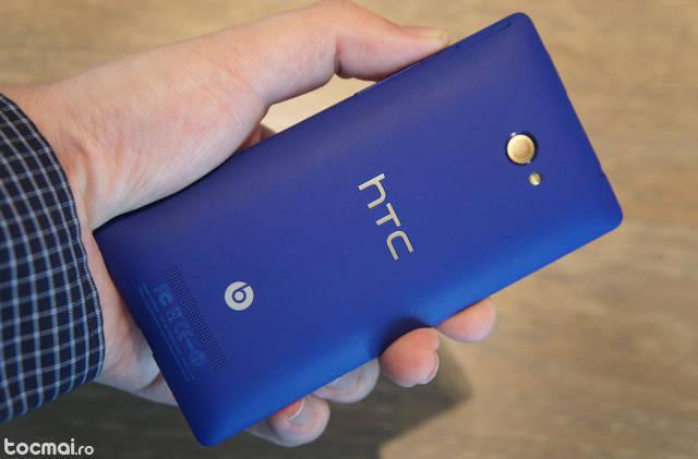 Proprietar HTC 8x in garantie cu acte!