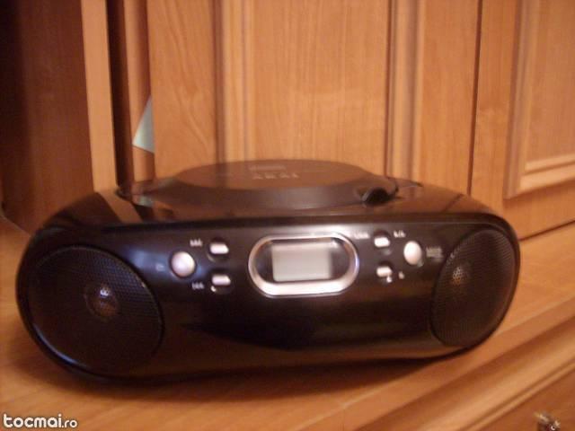 Radio casetofon cu cd akai aprc30u