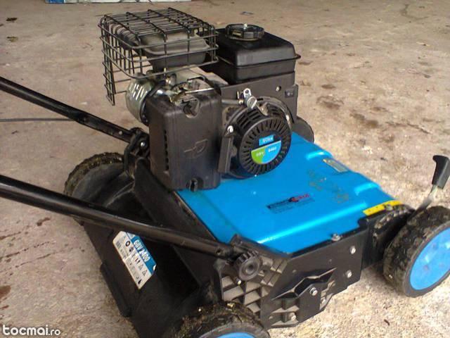 Aerator / Scarificator gazon pe benzina GUDE GBV 2400