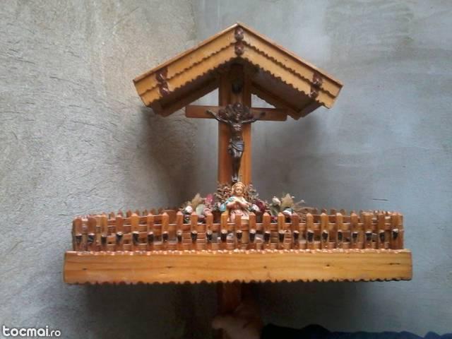 obiect de cult din lemn