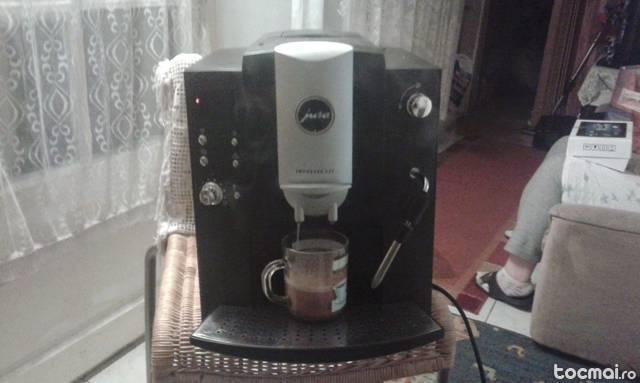 Expresor de cafea Jura impressa E75