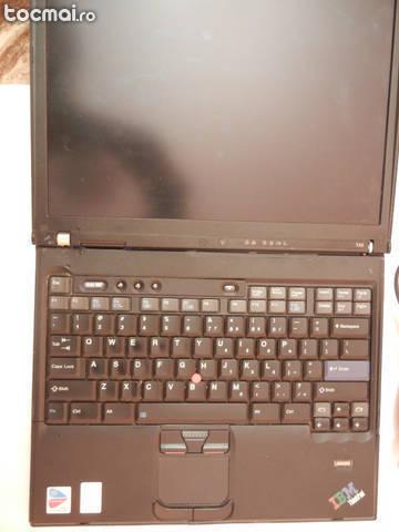 Laptop IBM Thinkpad T43 placa baza si DVD rom defecte