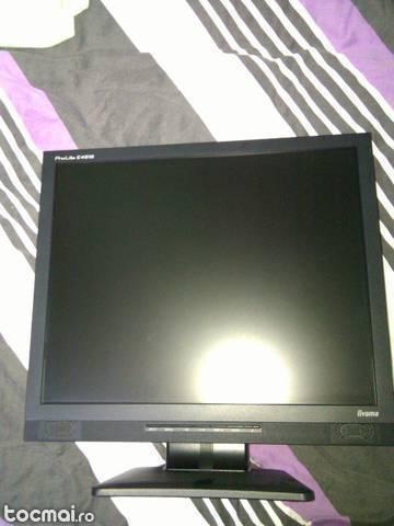 Monitor 17'' Iiyama ProLite E841S LCD