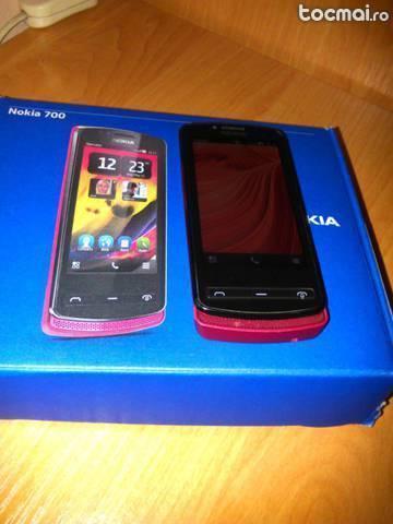 nokia 700