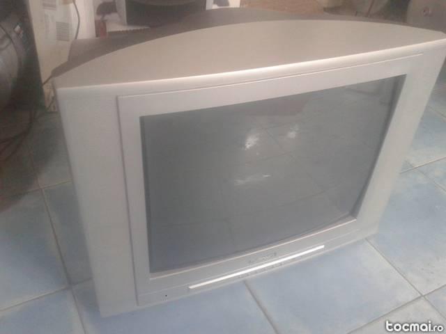 Televizor Color Platinium 51 cm