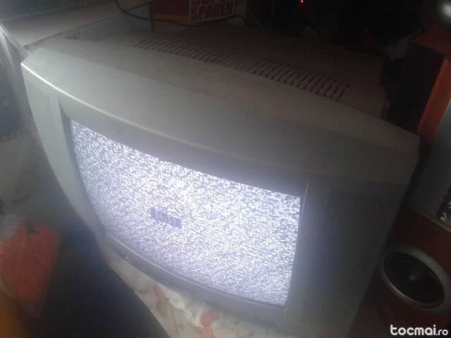 Televizor color SEG 37 cm