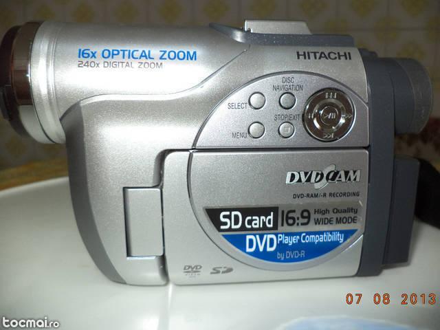 Camera de filmat digitala Hitachi, cu DVD