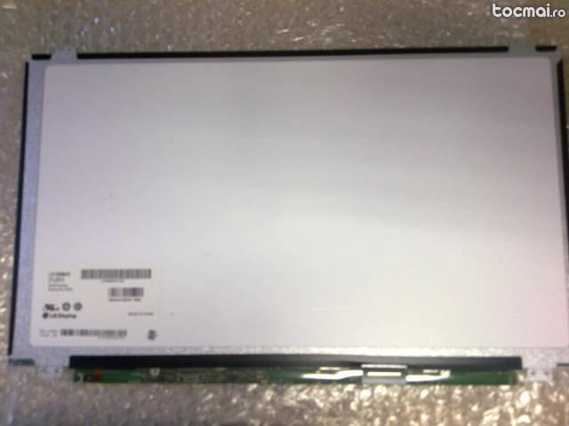 Display Laptop LG 15, 6 LED Slim LP156WH3