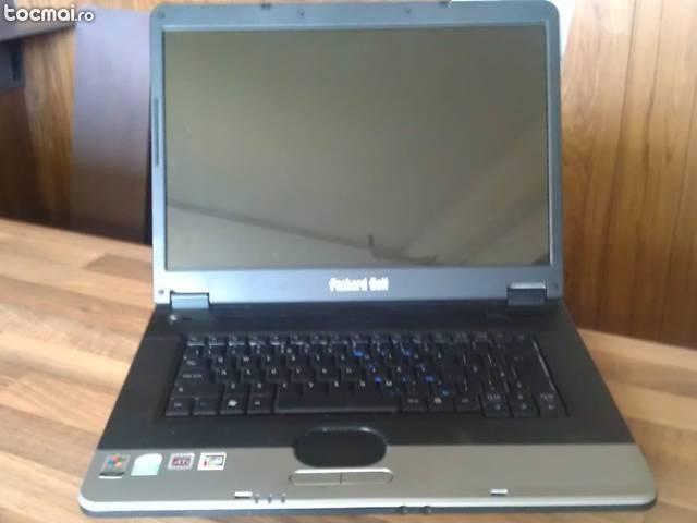 Laptop p4