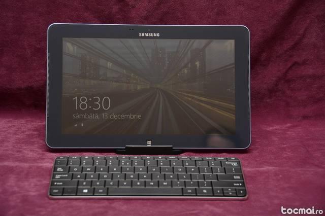 Tableta(Neetbook) Samsung XE500T1C- A01R0