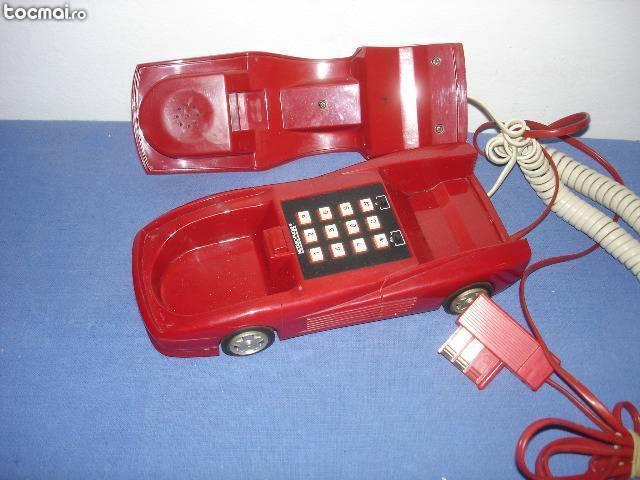 telefon model ferari de colectie