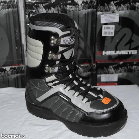Boots pentru snowboard Worker