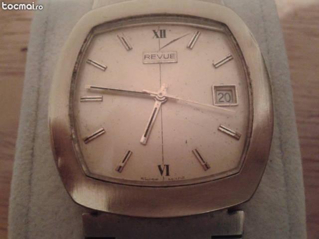 revue mecanic 17 rubine, swiss