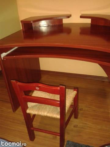 Birou modern lemn rosu pentru copii