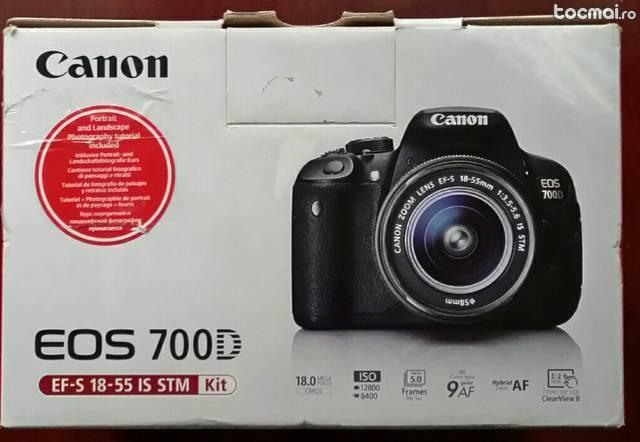Fotocamera canon eos 700d + ef- s 18- 55 mm is nou