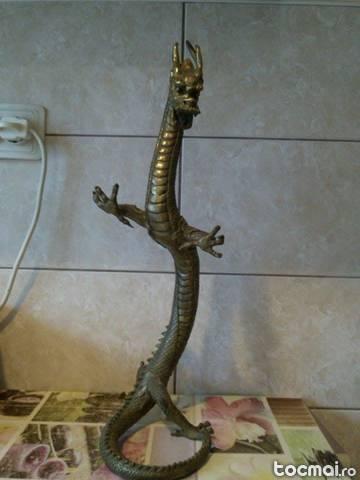 Dragon bronz model deosebit