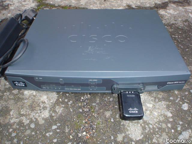 Router Cisco 881G