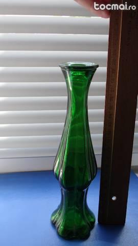 Avon Emerald Bud Vase- Sticla verde parfum de colectie- Vaza