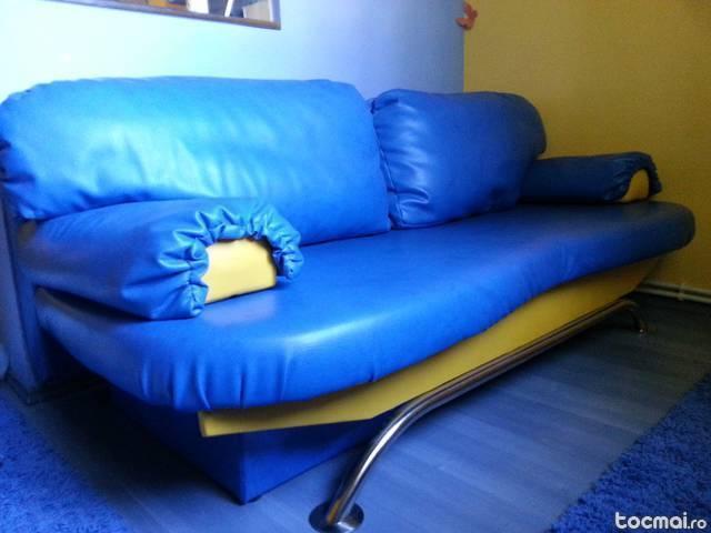Canapea extensibila depozitare albastru galben doua locuri