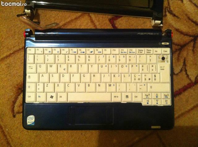 dezmembrez Mini Laptop Acer Aspire One