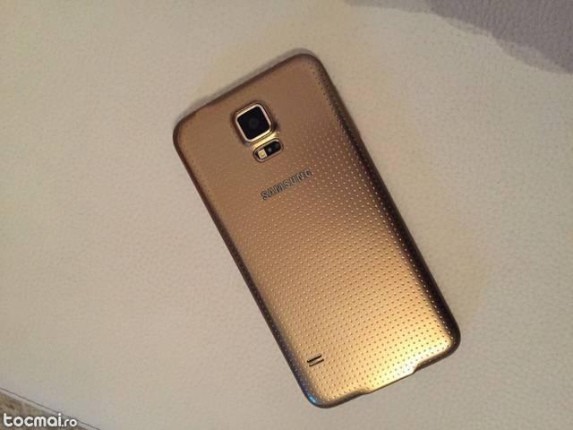 samsung galaxy S5 gold