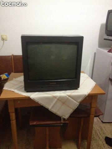 Televizor Panasonic 54 cm. cu telecomanda