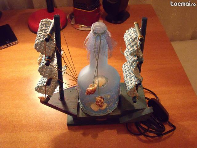 Veioza - Lampa in forma de Vapor lucrata manuala handmade