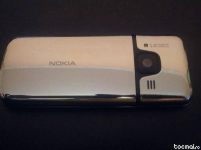 Nokia 6700 clasic silver