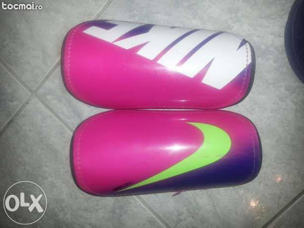 Aparatori Nike originale