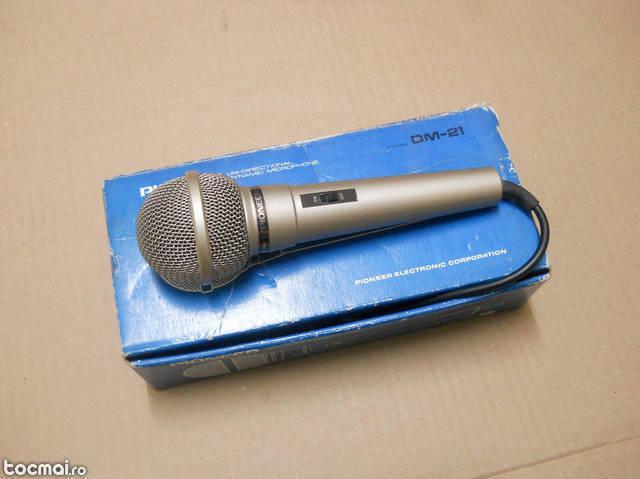 Microfon unidirectional Pioneer DM- 21, fabricat in Japonia