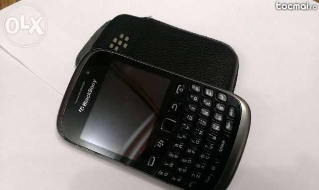 BlackBerry 9320Curve