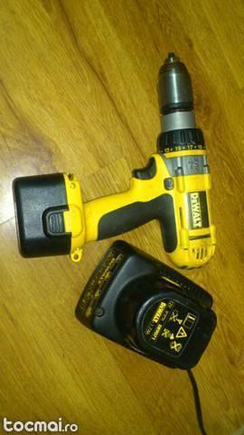 bormasina filetanta percutie dewalt