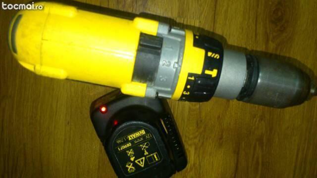 bormasina filetanta percutie dewalt