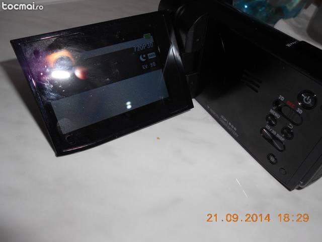 Camera inregistrare 3D LG IC 330