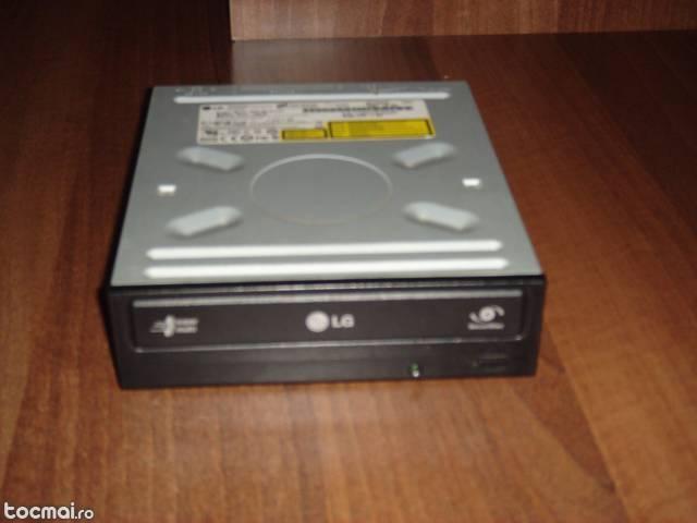 Carcasa+DVD Writer+Sursa+Floppy Disk Cadou