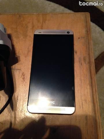 HTC One Gold