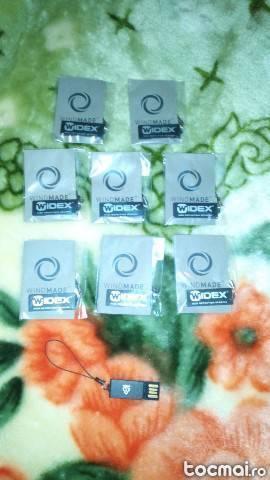 sticuri memorie 8 gb