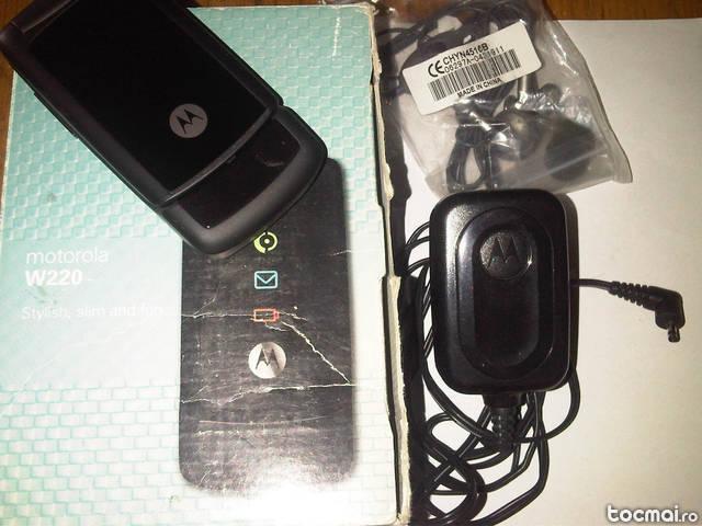 Motorola W220