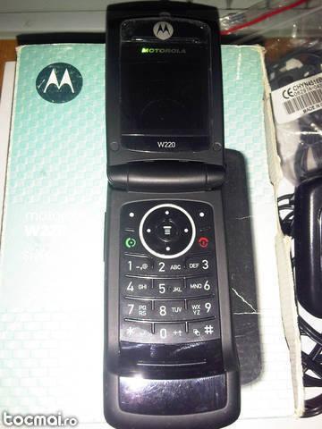 Motorola W220