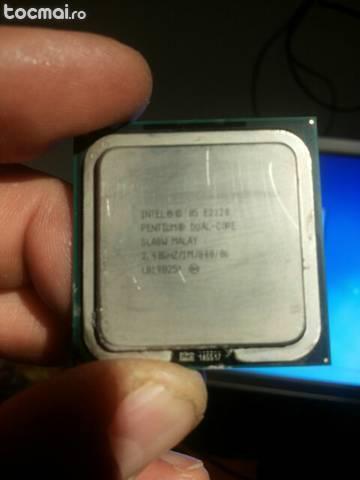 procesor dual core E2220