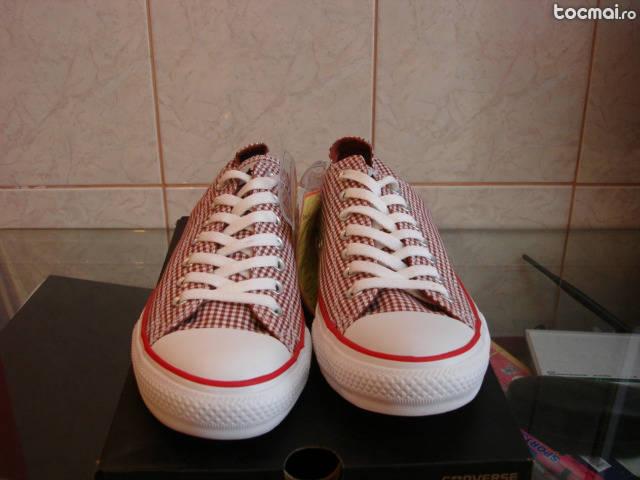 Tenisi Converse CT AS Specialty Ox 122010 din panza 42, 5