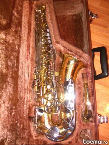 saxofon yamaha yas25