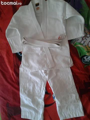 Costum judo, marime 130