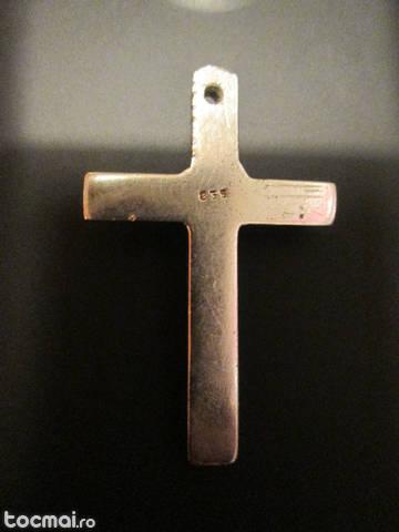 Cruce din argint